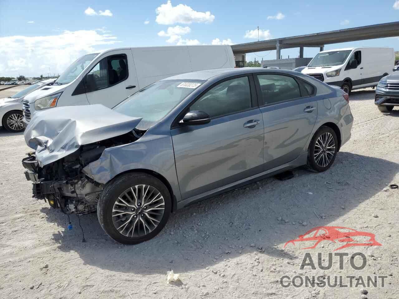 KIA FORTE 2024 - 3KPF54AD5RE721701