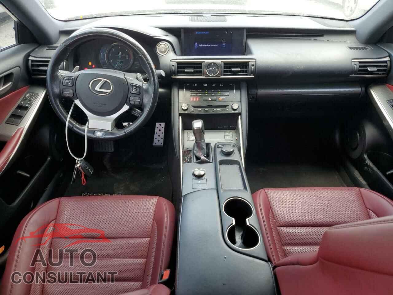 LEXUS IS 2017 - JTHBA1D2XH5050974