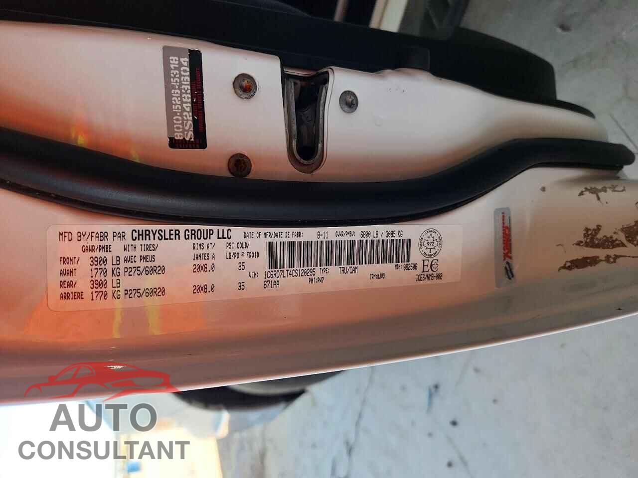 DODGE RAM 1500 2012 - 1C6RD7LT4CS120295