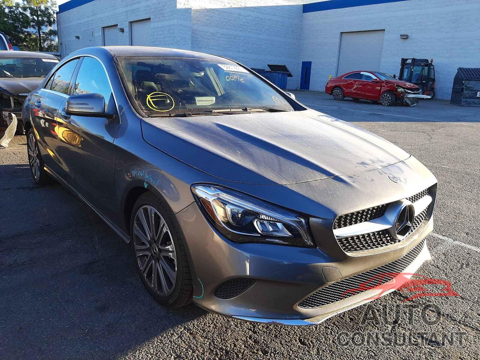 MERCEDES-BENZ CLA-CLASS 2018 - WDDSJ4GB5JN639554