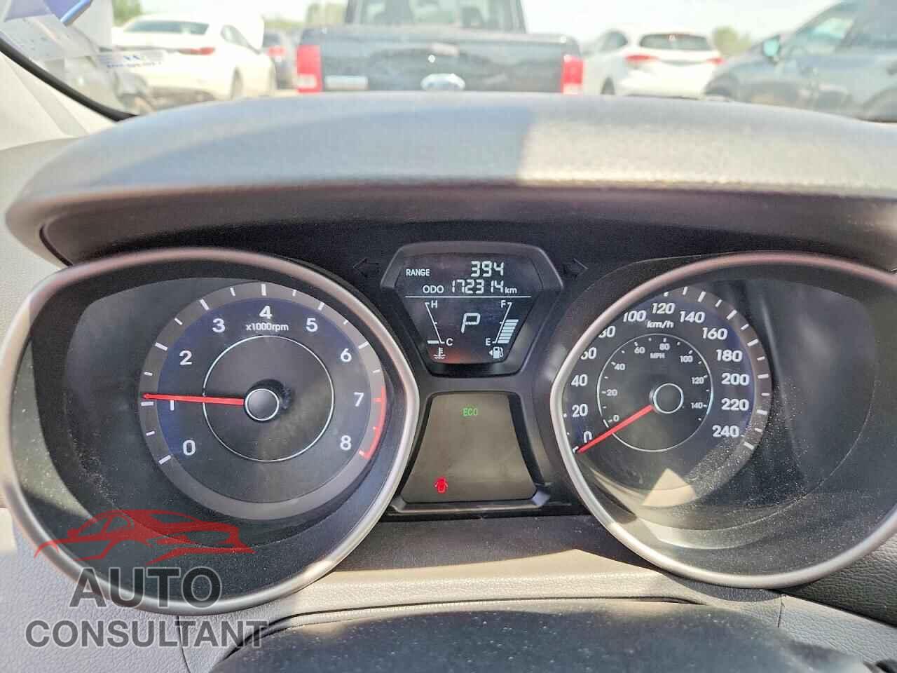 HYUNDAI ELANTRA 2013 - 5NPDH4AE5DH167944