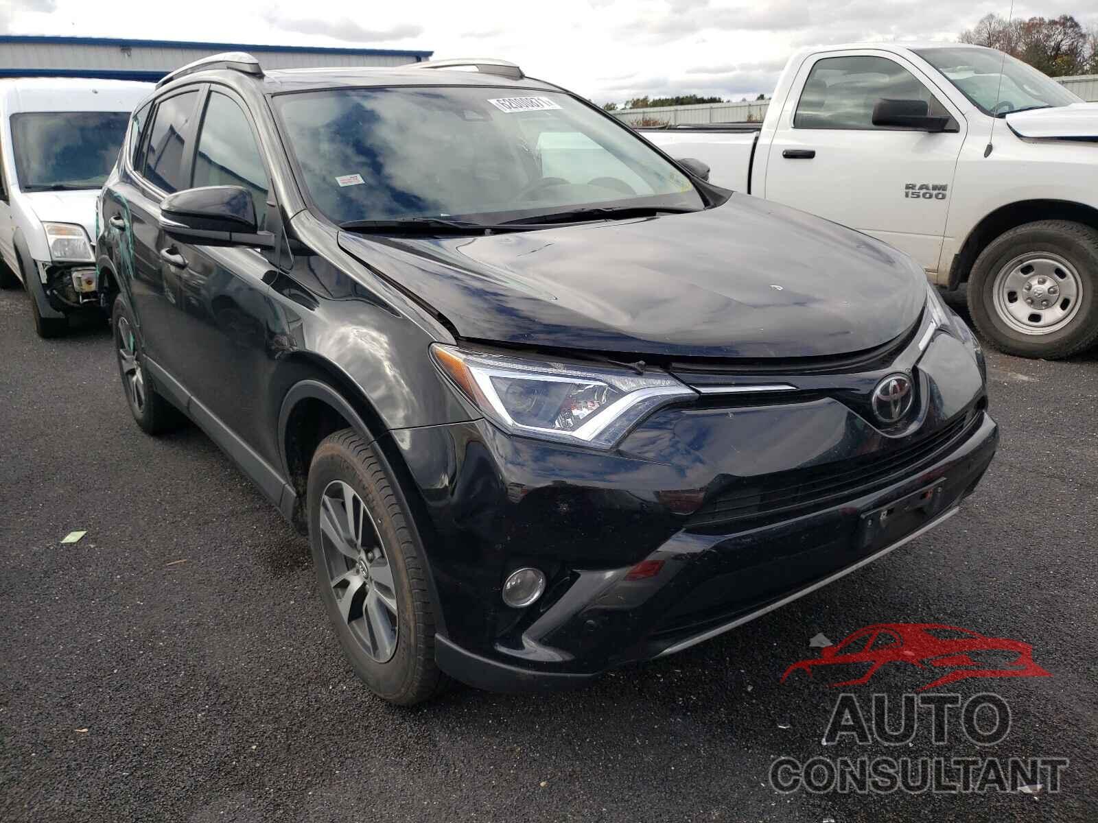 TOYOTA RAV4 2018 - 2T3RFREV6JW834642