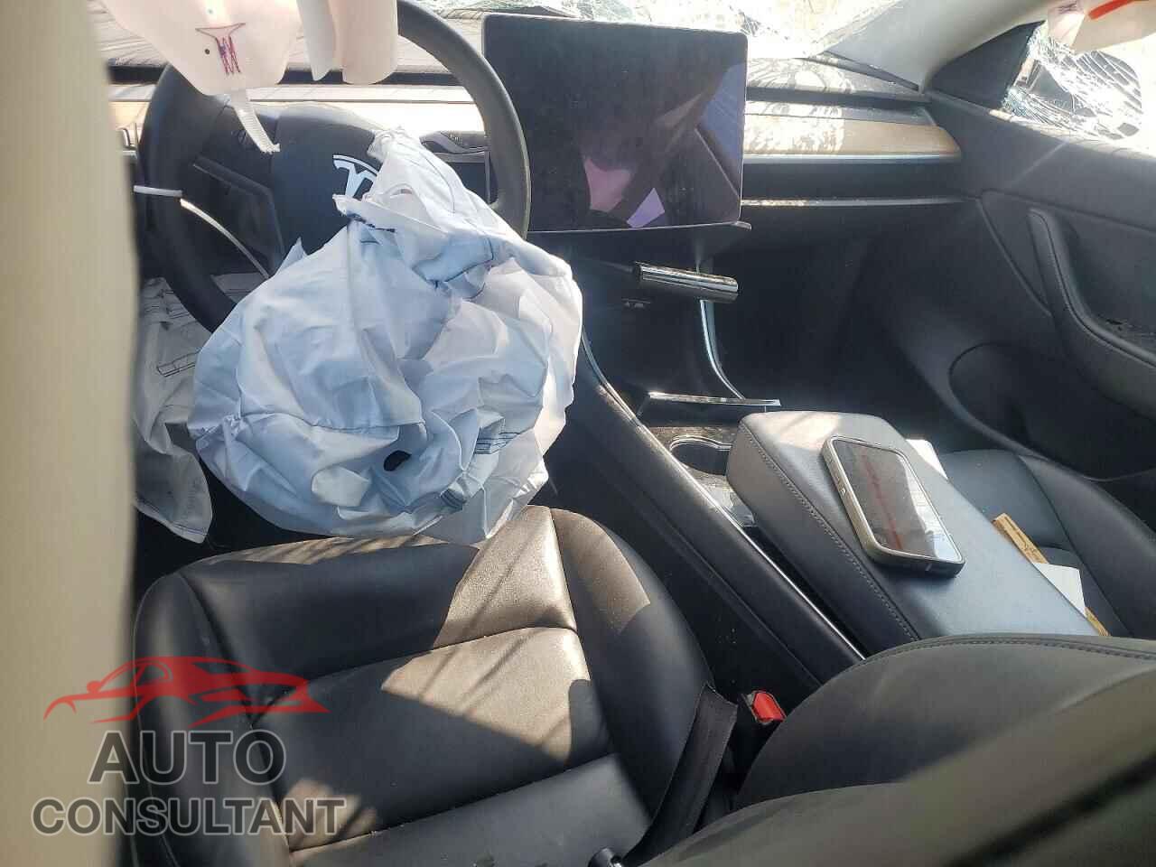 TESLA MODEL Y 2021 - 5YJYGDEE3MF086020