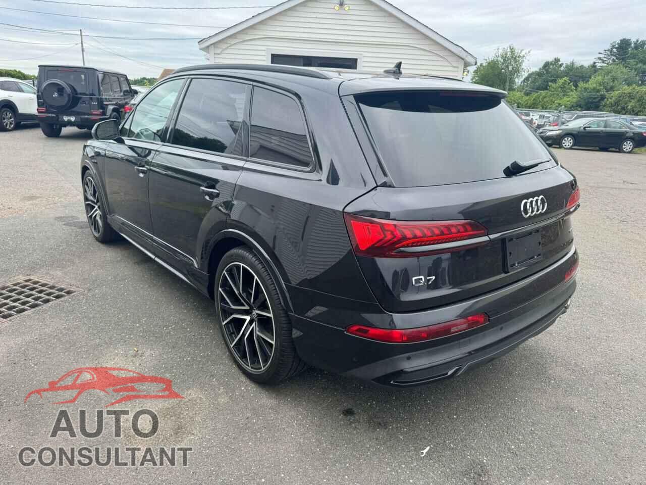 AUDI Q7 2021 - WA1VXAF71MD011660