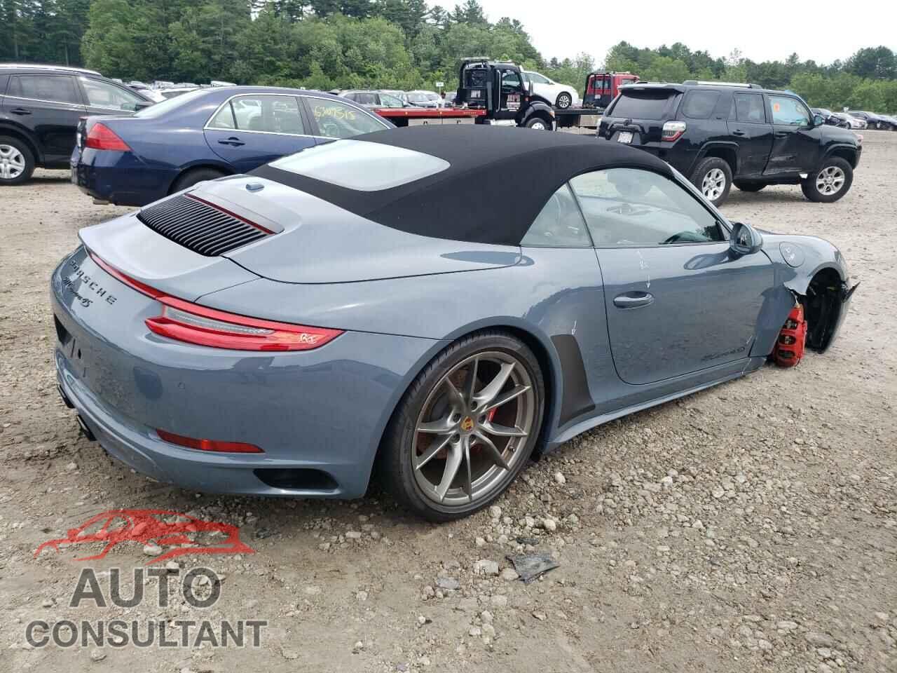 PORSCHE 911 2018 - WP0CB2A94JS147332