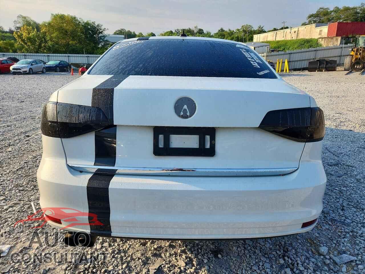 VOLKSWAGEN JETTA 2017 - 3VWL17AJ8HM399983