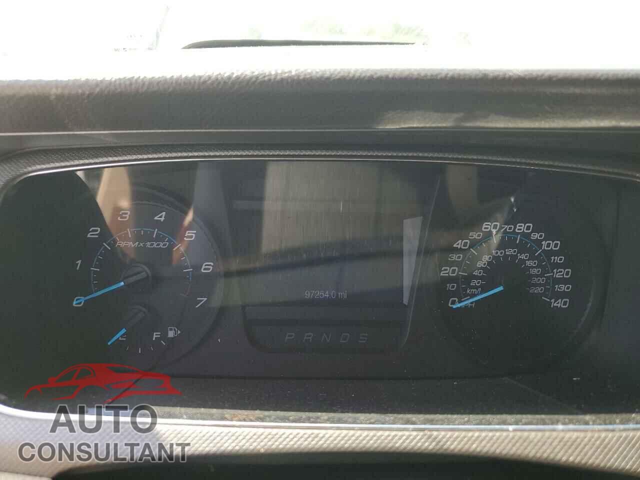 FORD TAURUS 2017 - 1FAHP2D83HG132463