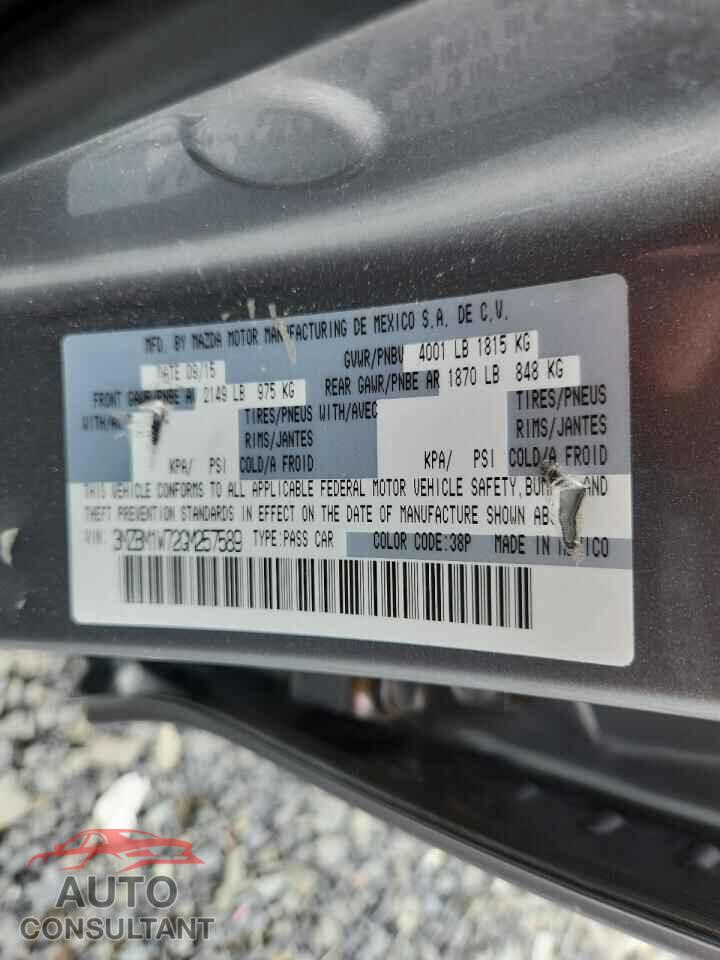 MAZDA 3 2016 - 3MZBM1W72GM257589