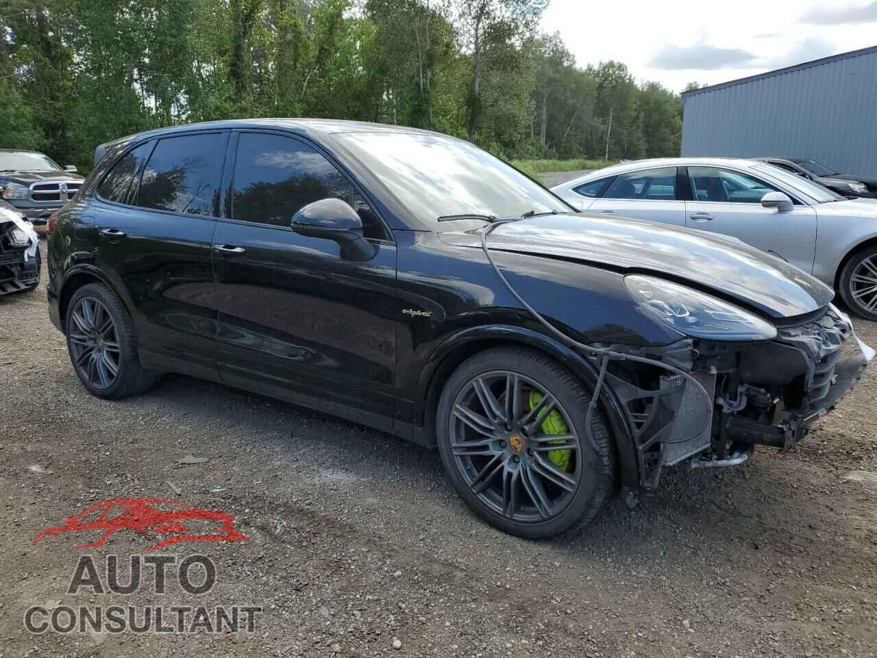 PORSCHE CAYENNE 2017 - WP1AE2A24HLA70076