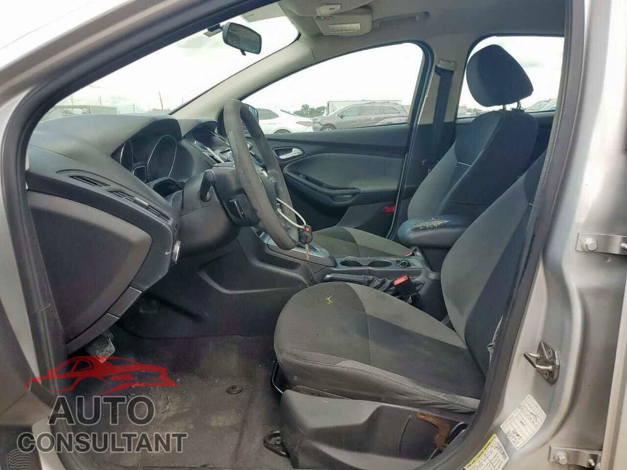 FORD FOCUS 2014 - 1FADP3F25EL314519