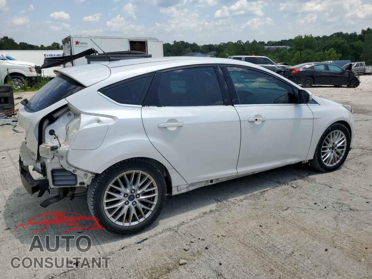 FORD FOCUS 2014 - 1FADP3N20EL459579