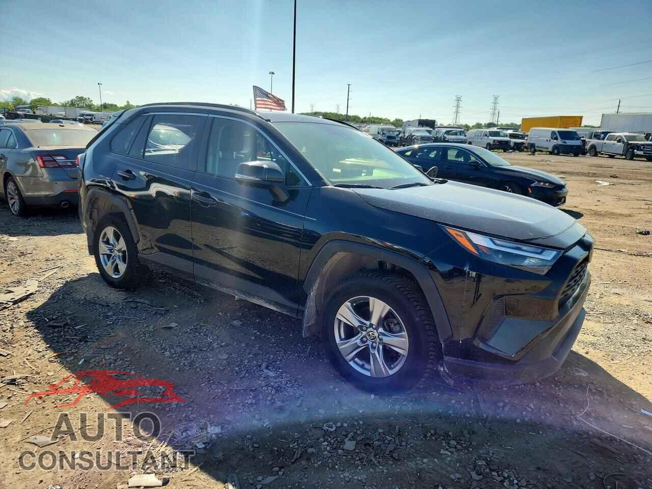 TOYOTA RAV4 2023 - JTMP1RFV9PD097012