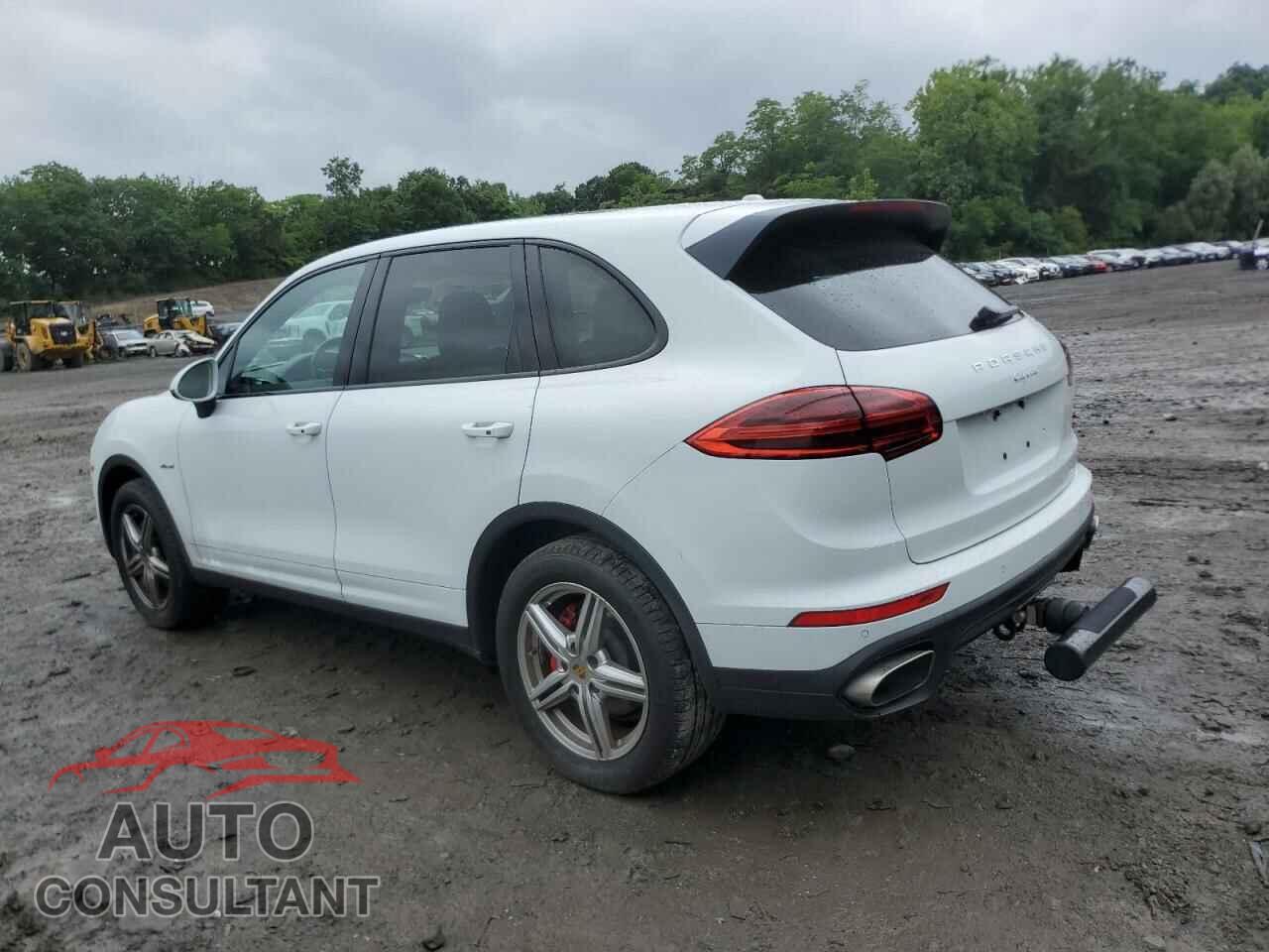 PORSCHE CAYENNE 2016 - WP1AF2A23GLA40336