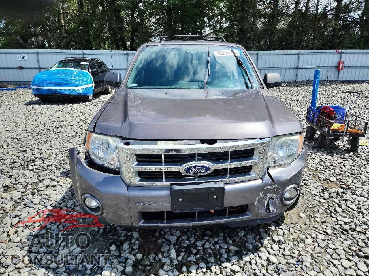 FORD ESCAPE 2011 - 1FMCU0D73BKC39649