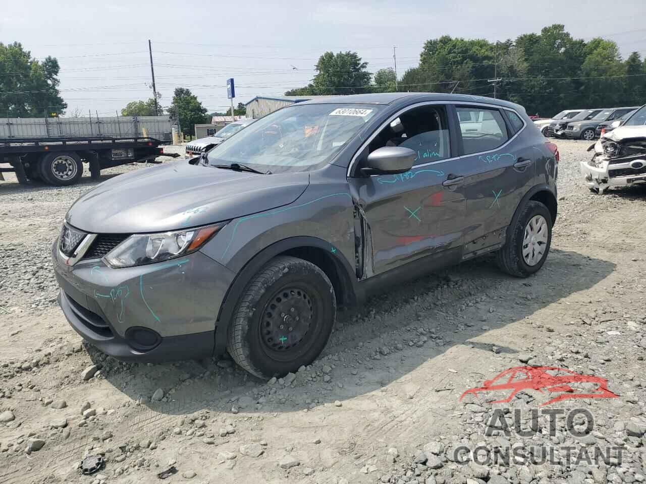 NISSAN ROGUE 2018 - JN1BJ1CP9JW159766