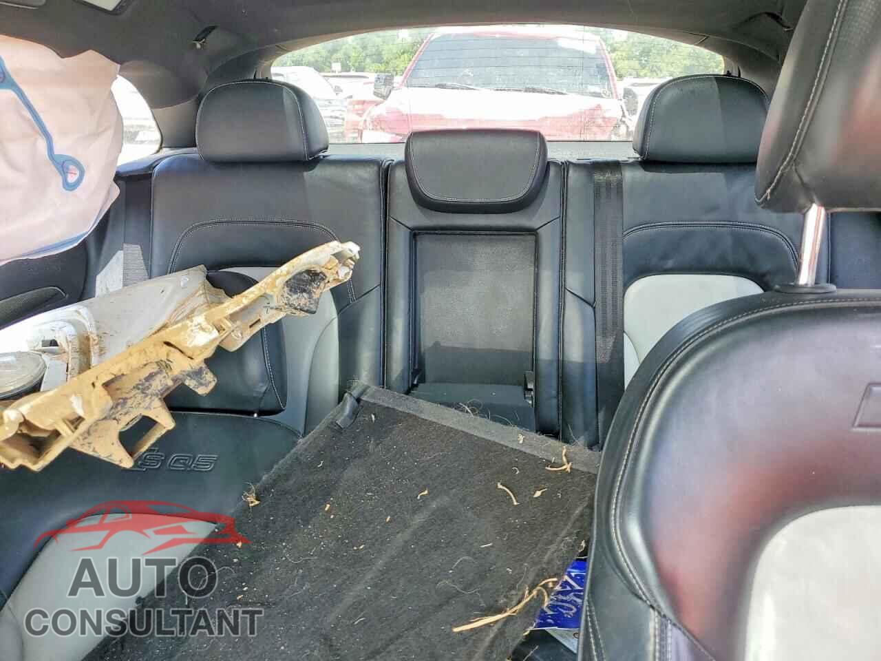 AUDI SQ5 2017 - WA1CCAFP9HA045131