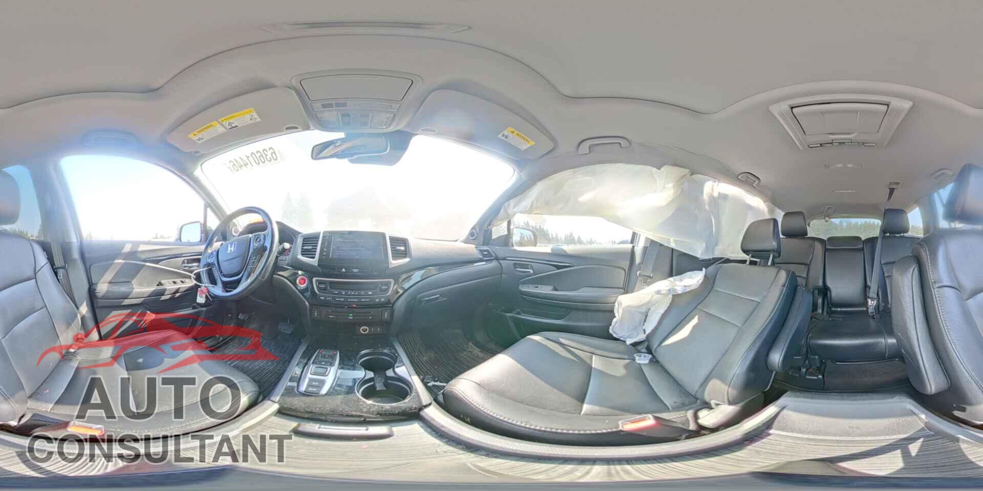 HONDA PILOT 2017 - 5FNYF6H92HB034817