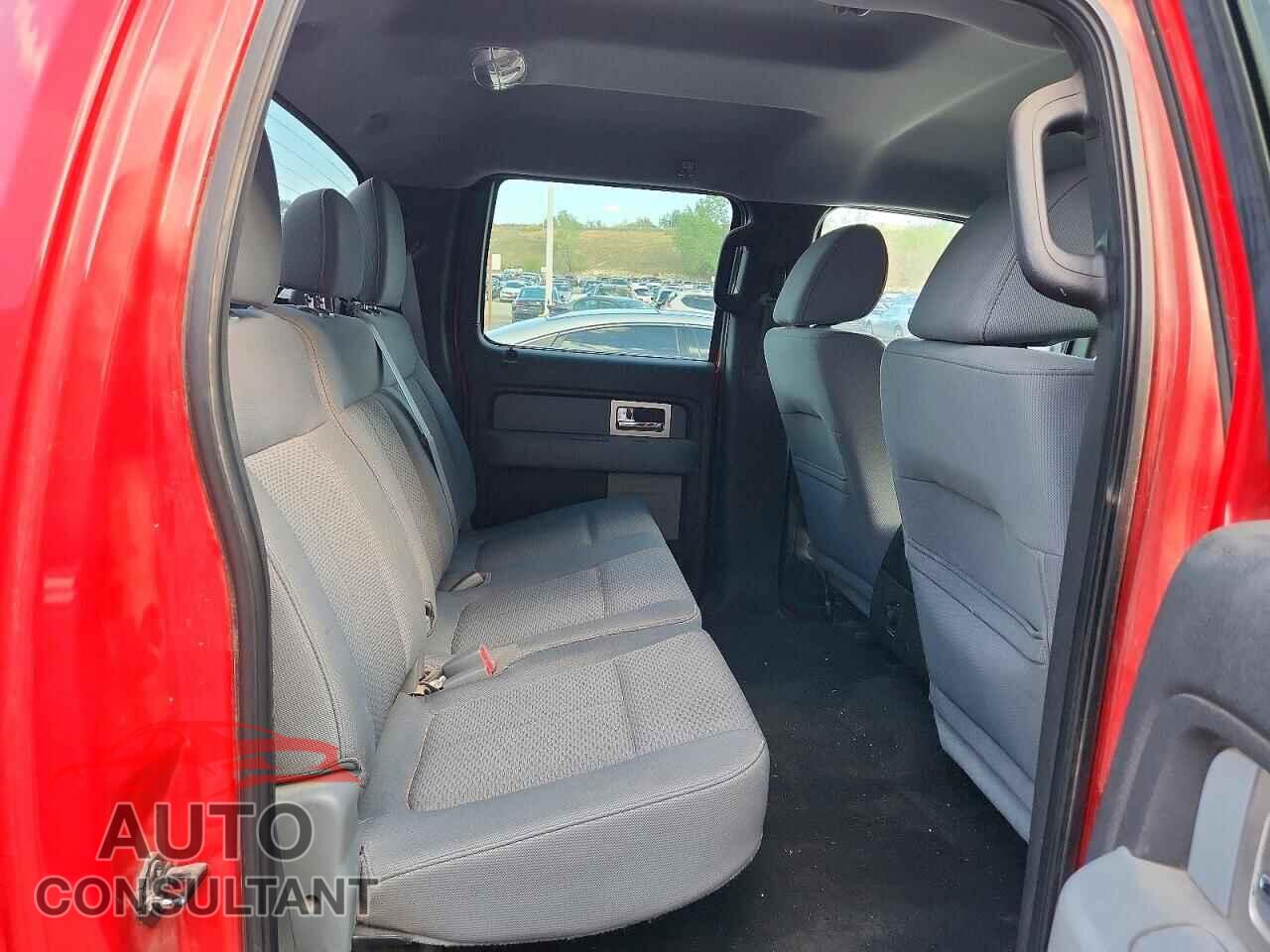 FORD F150 2011 - 1FTFW1EF0BKD06120