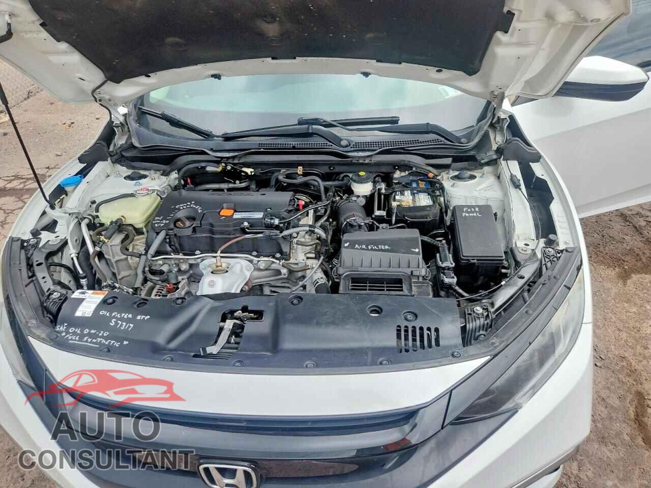 HONDA CIVIC 2019 - 2HGFC2F64KH592205