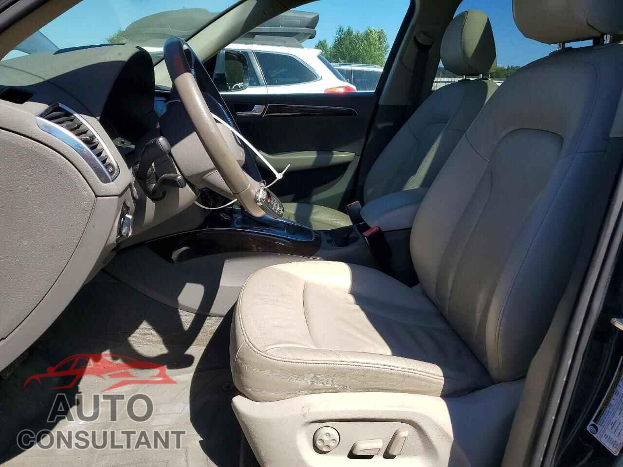 AUDI Q5 2011 - WA1CFAFP7BA014443