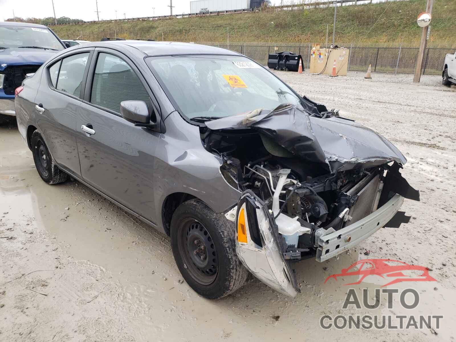 NISSAN VERSA 2019 - 3N1CN7APXKL857776