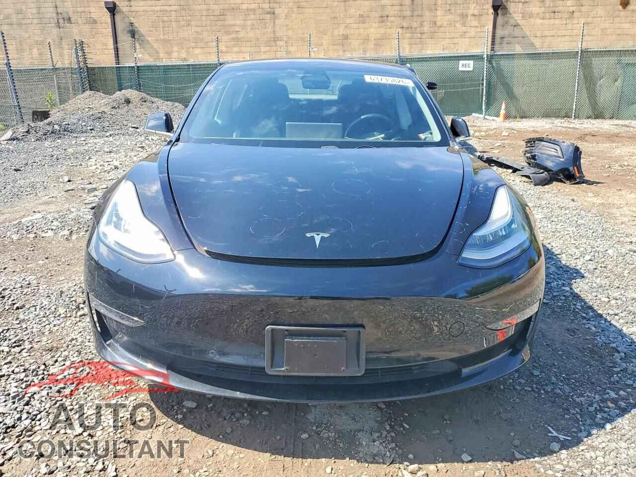 TESLA MODEL 3 2018 - 5YJ3E1EB4JF178415
