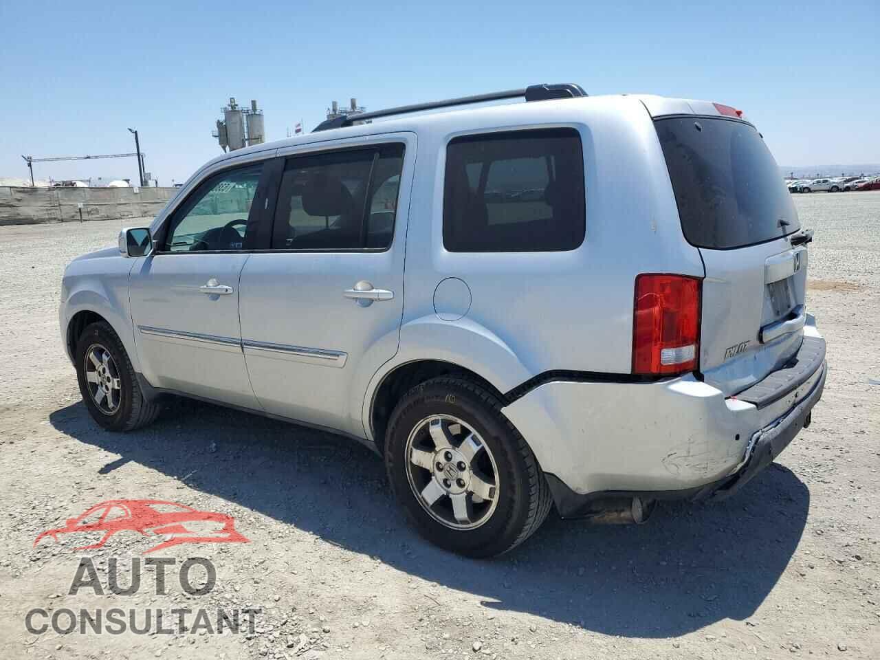 HONDA PILOT 2011 - 5FNYF3H94BB005177