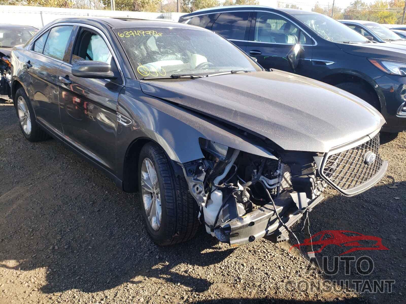 FORD TAURUS 2016 - 1FAHP2E82GG156623