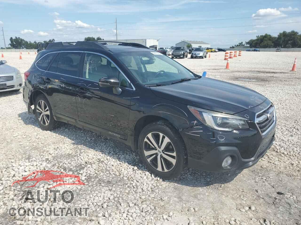 SUBARU OUTBACK 2018 - 4S4BSANC7J3208366