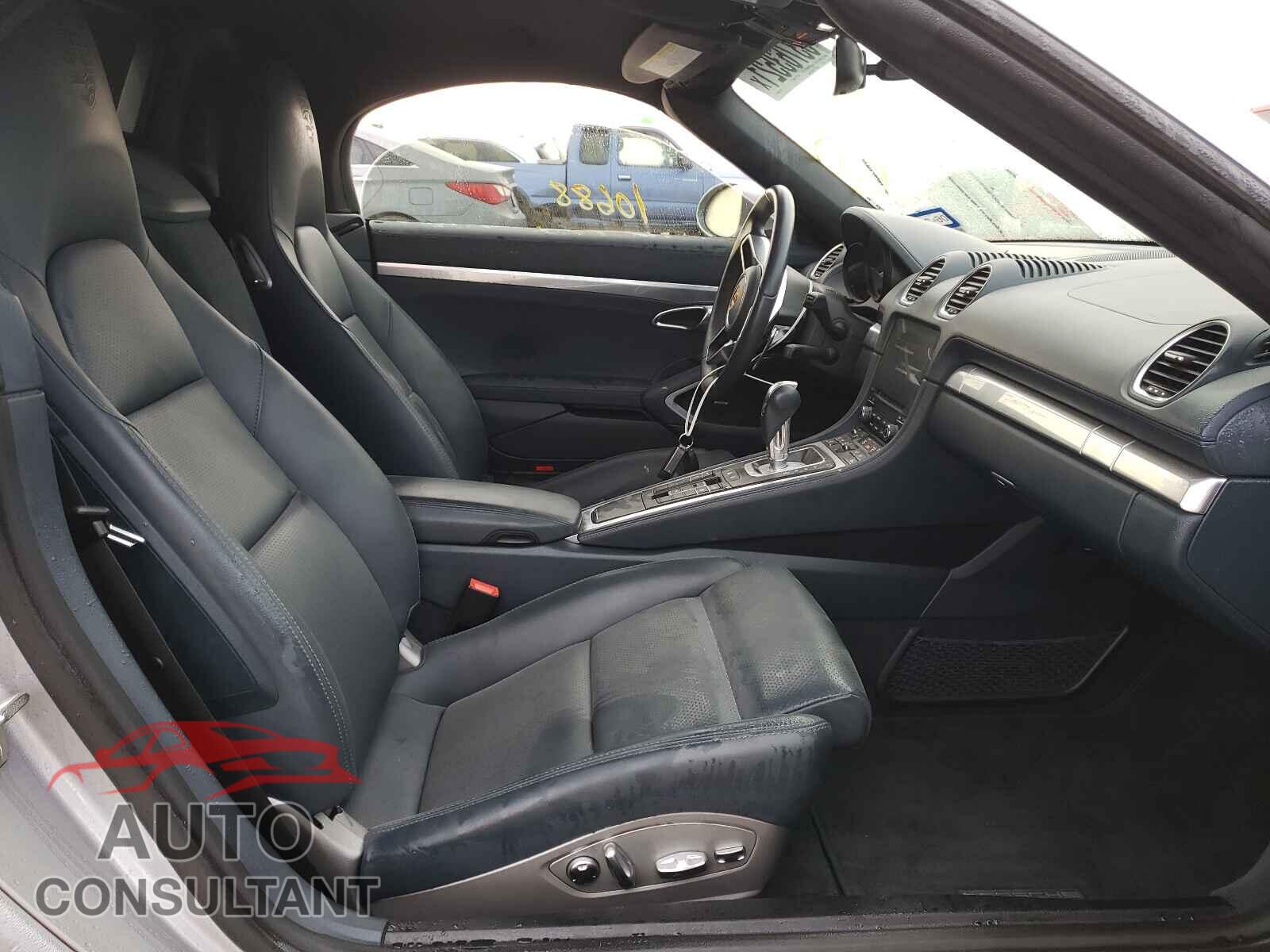 PORSCHE BOXSTER 2018 - WP0CA2A81JS210414