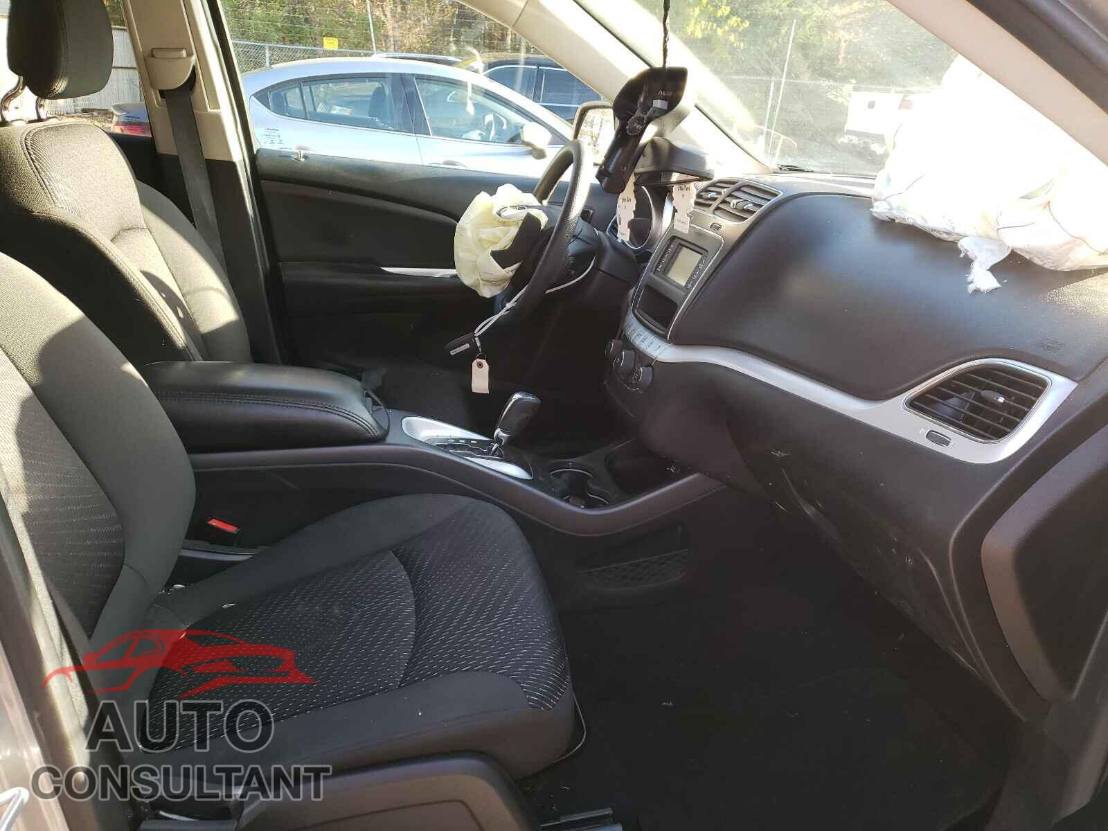 DODGE JOURNEY 2018 - 3C4PDCAB5JT429112