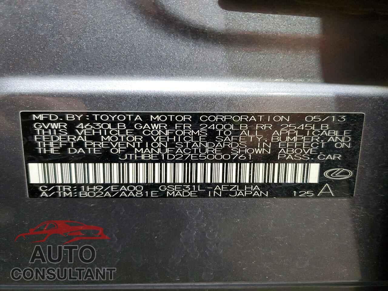 LEXUS IS 2014 - JTHBE1D27E5000761