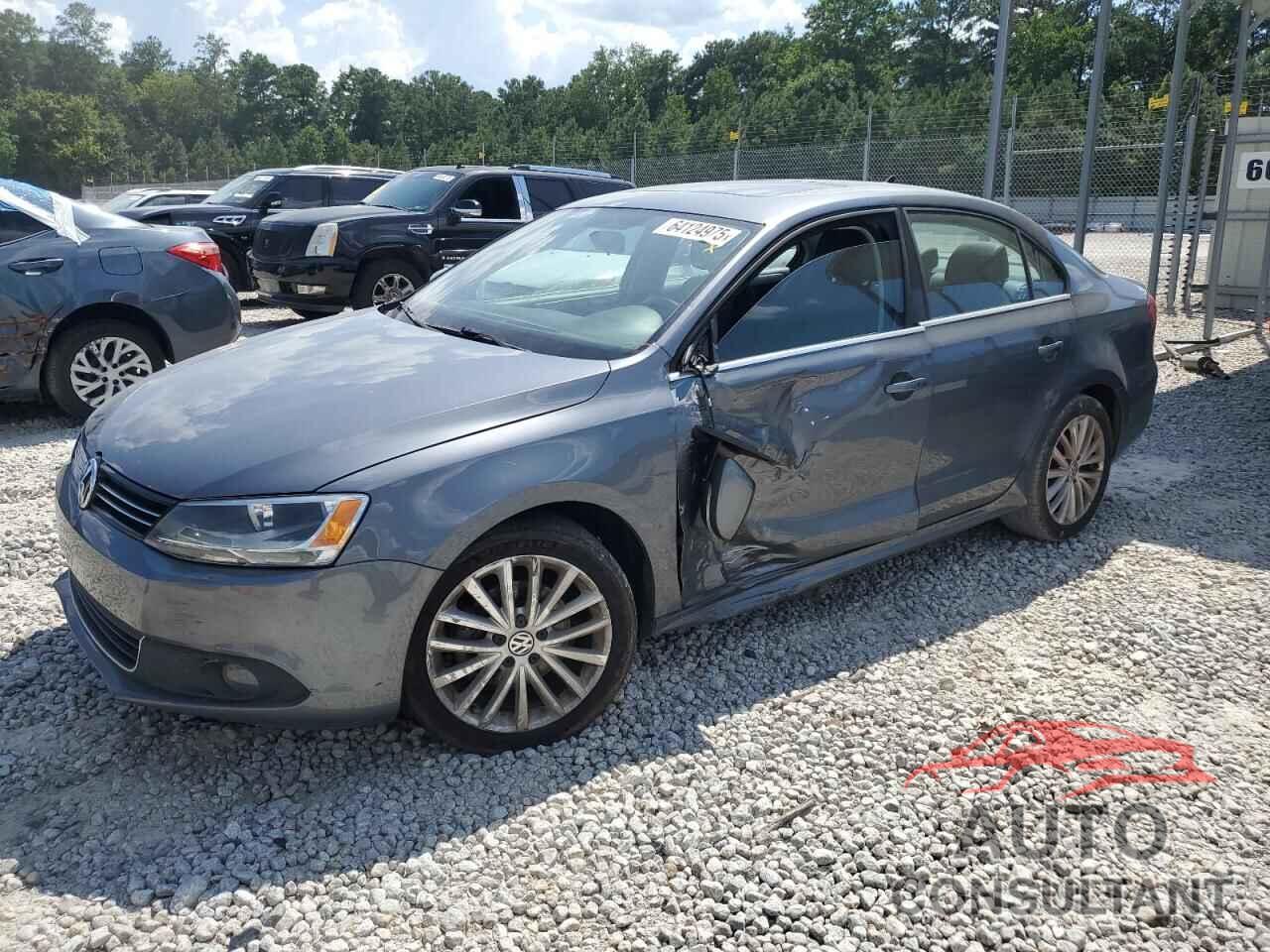 VOLKSWAGEN JETTA 2012 - 3VWLX7AJ4CM398837