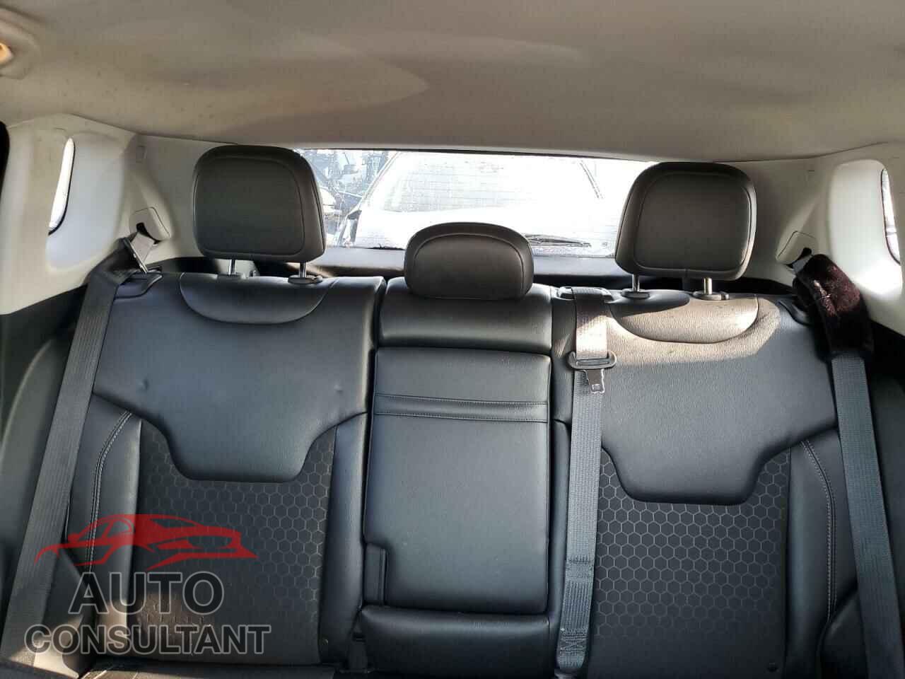 JEEP COMPASS 2018 - 3C4NJDBB4JT180760