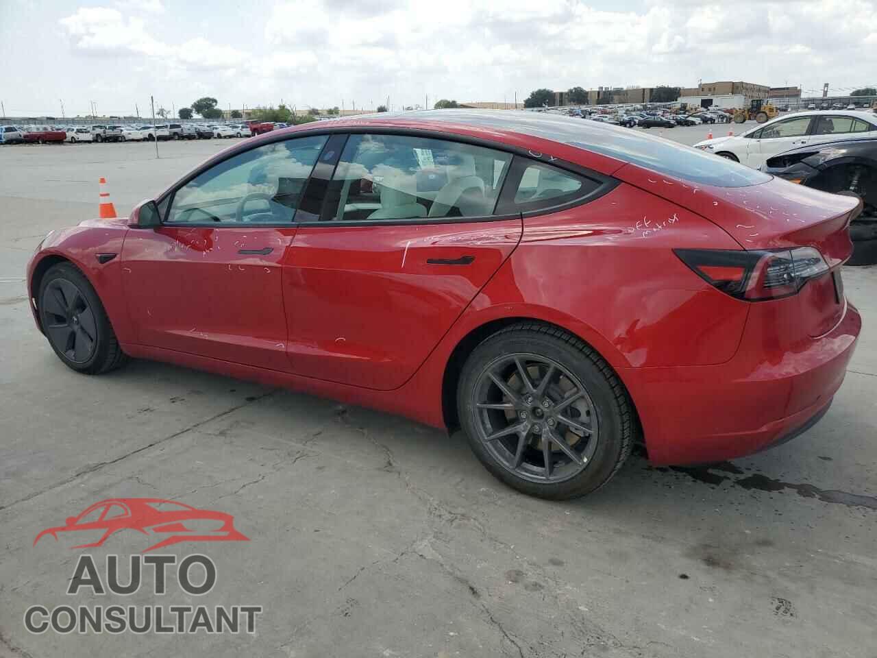 TESLA MODEL 3 2021 - 5YJ3E1EAXMF978258