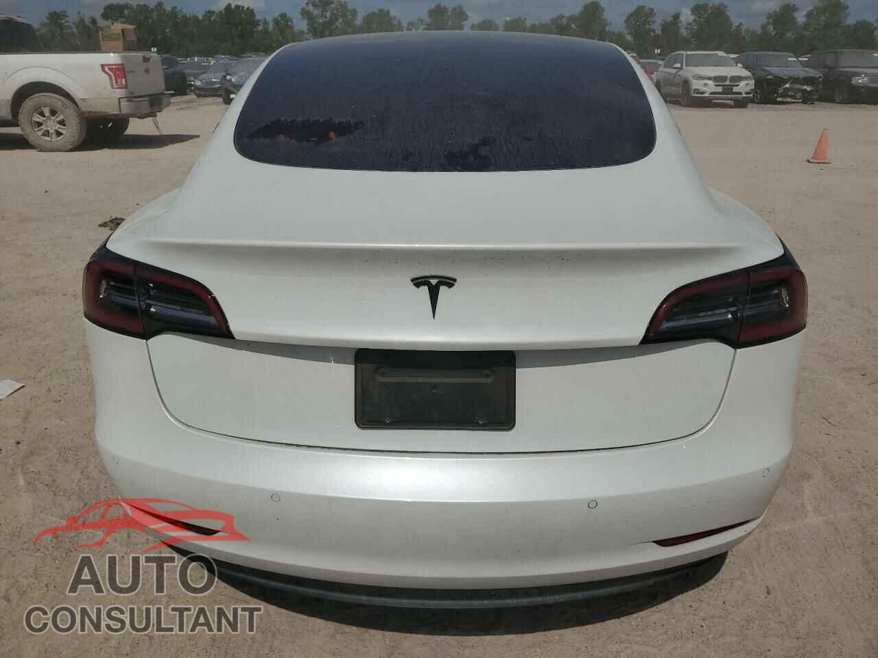 TESLA MODEL 3 2020 - 5YJ3E1EAXLF658954