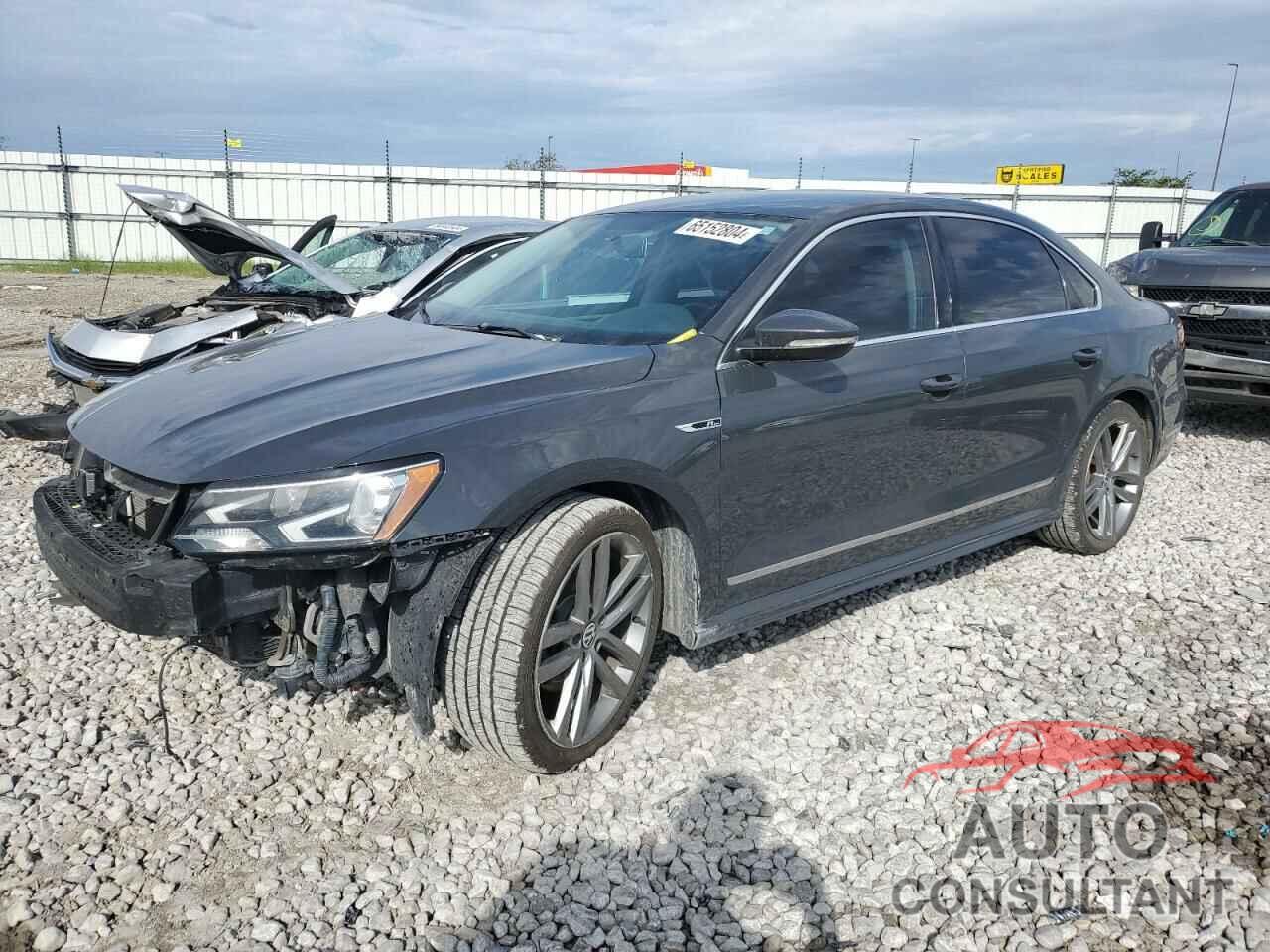 VOLKSWAGEN PASSAT 2017 - 1VWDT7A30HC030777