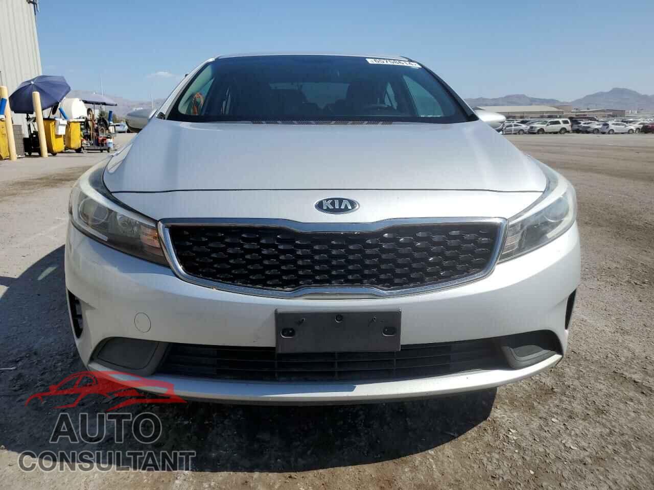 KIA FORTE 2017 - 3KPFK4A76HE064005