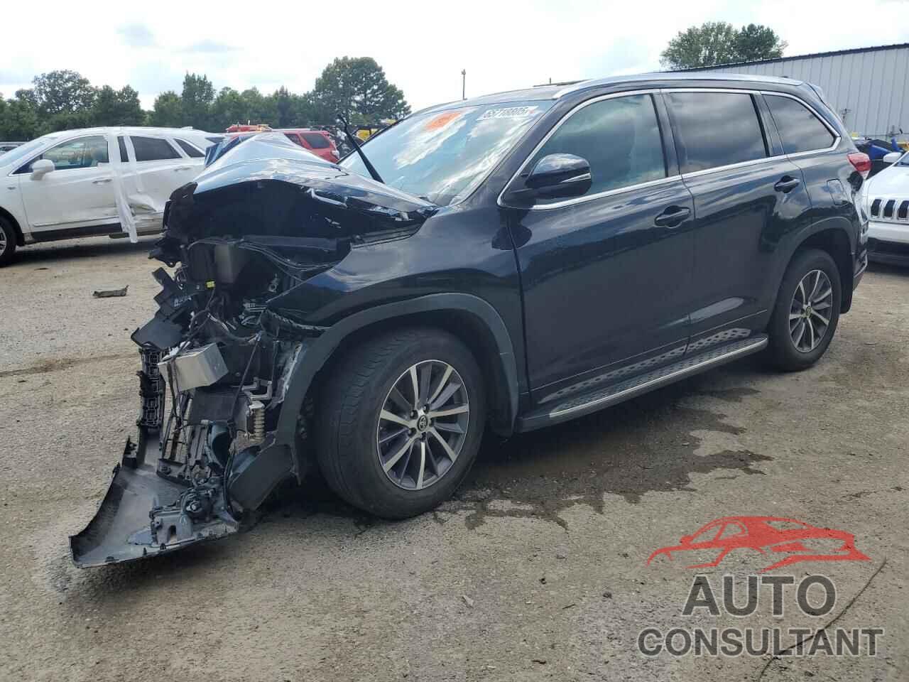 TOYOTA HIGHLANDER 2017 - 5TDKZRFH7HS510239