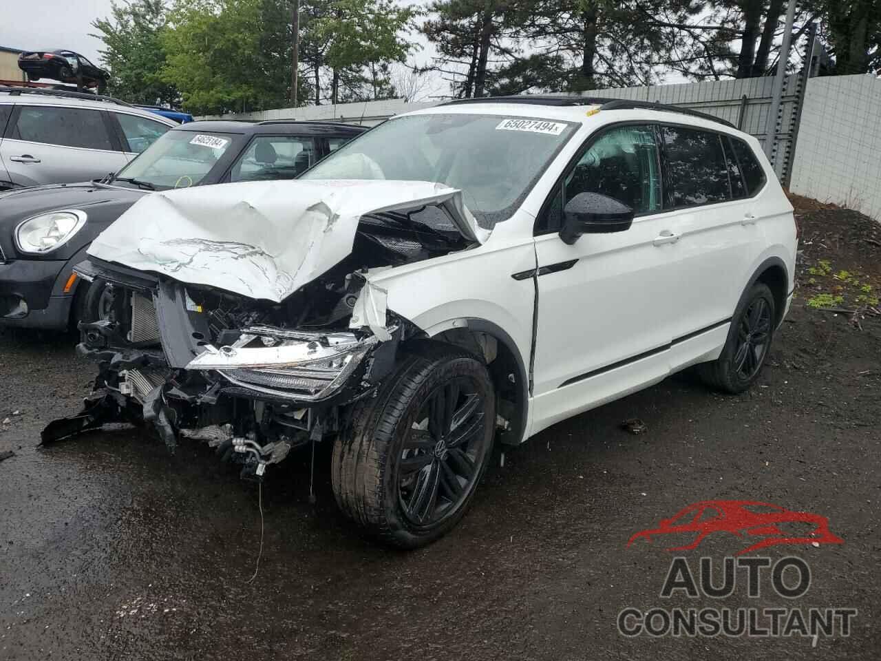 VOLKSWAGEN TIGUAN 2022 - 3VV8B7AX1NM055788