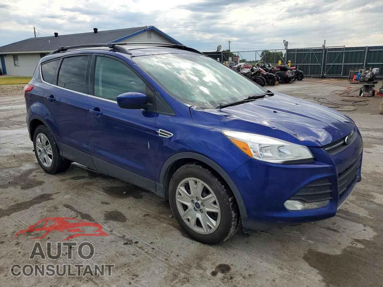 FORD ESCAPE 2015 - 1FMCU0GX5FUC30005