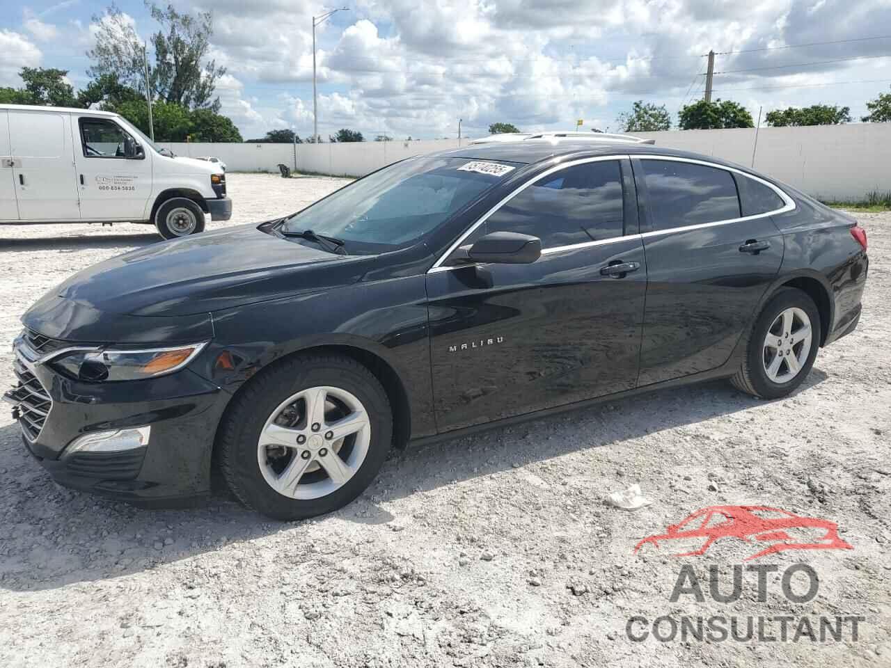 CHEVROLET MALIBU 2019 - 1G1ZC5ST0KF114737
