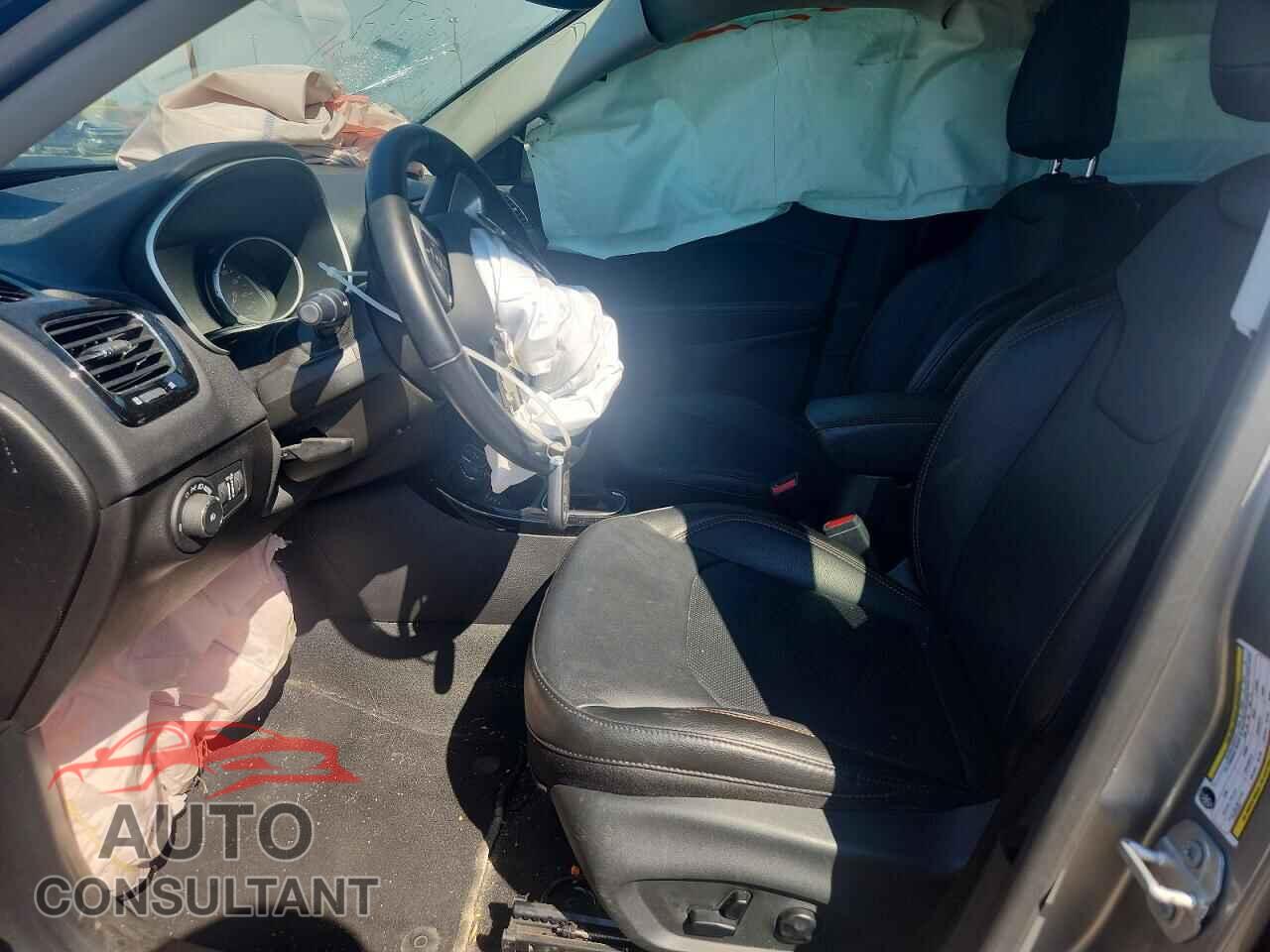 JEEP COMPASS 2020 - 3C4NJDCBXLT193871
