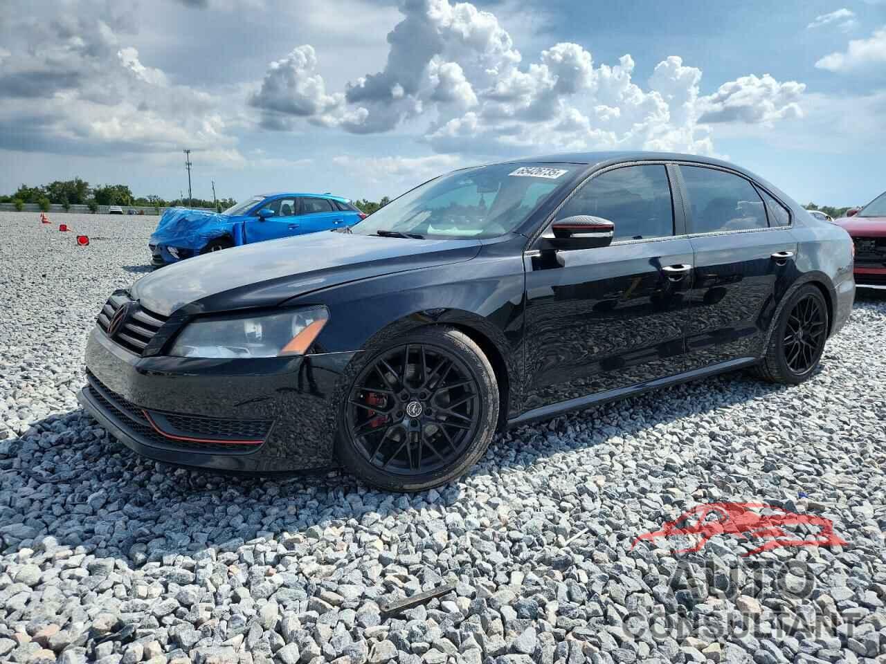 VOLKSWAGEN PASSAT 2015 - 1VWBS7A34FC009406