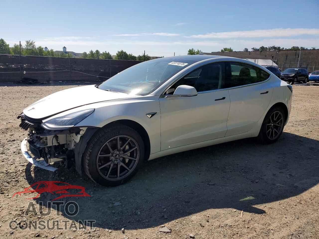 TESLA MODEL 3 2020 - 5YJ3E1EA6LF504385