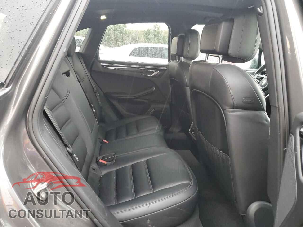 PORSCHE MACAN 2016 - WP1AB2A57GLB45046