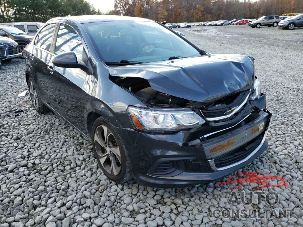 CHEVROLET SONIC 2017 - 1G1JF5SB2H4133385