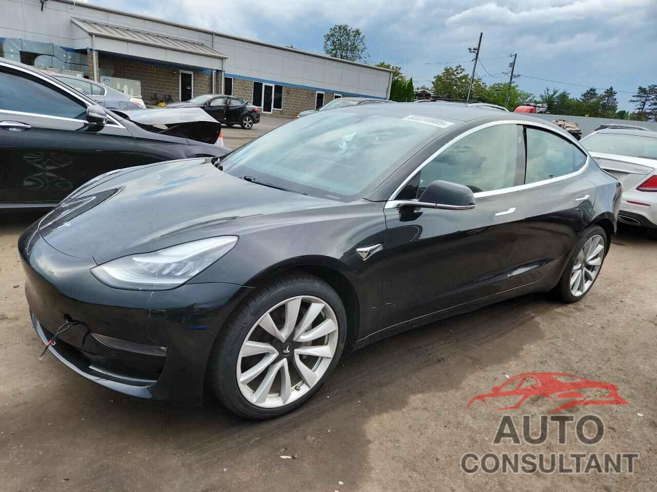 TESLA MODEL 3 2019 - 5YJ3E1EB0KF388723