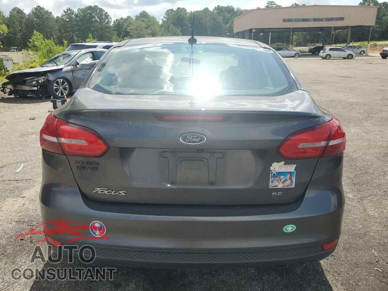 FORD FOCUS 2017 - 1FADP3F21HL251357