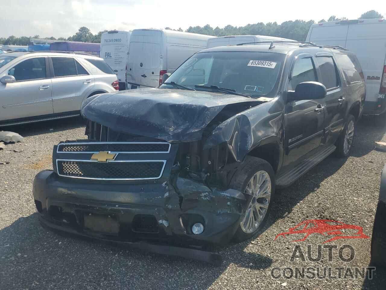 CHEVROLET SUBURBAN 2014 - 1GNSKJE74ER241486